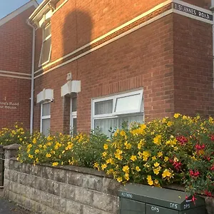 Guest house St Anne's Road, Exeter